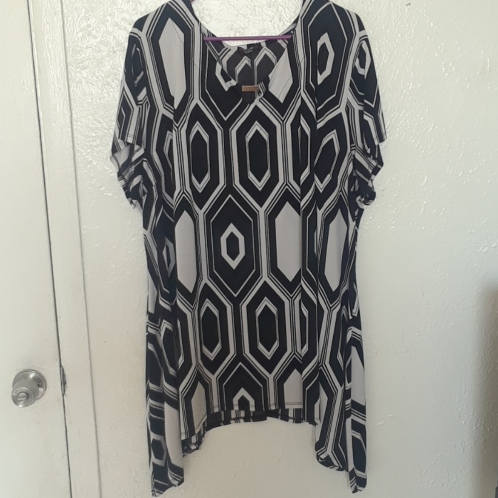Short sleeve
